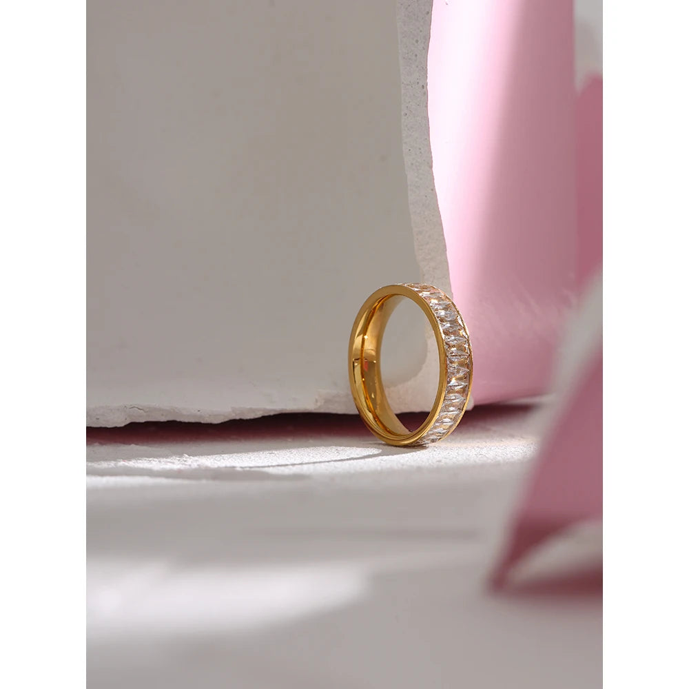 Bridal-Inspired Zirconia Ring | Gold-Tone