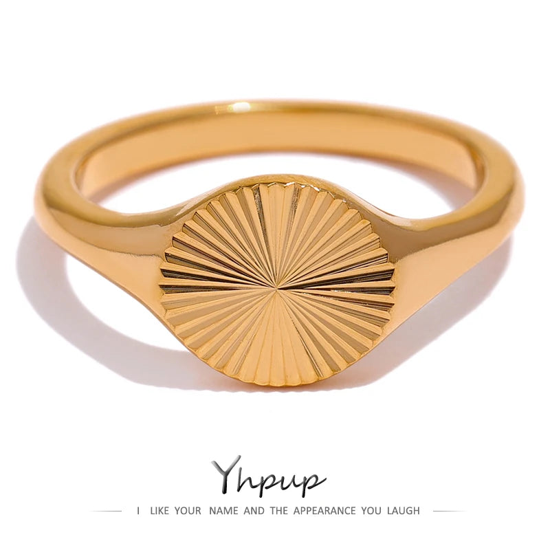 Sculptural Geometric Ring | Gold-Tone