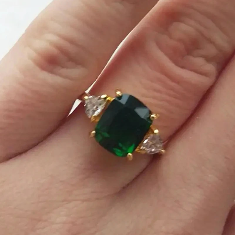 Brilliant Cubic Zirconia Ring | Four Colors
