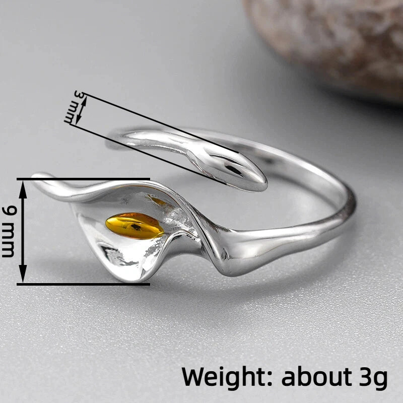 Two-Tone Calla Lily Adjustable Ring