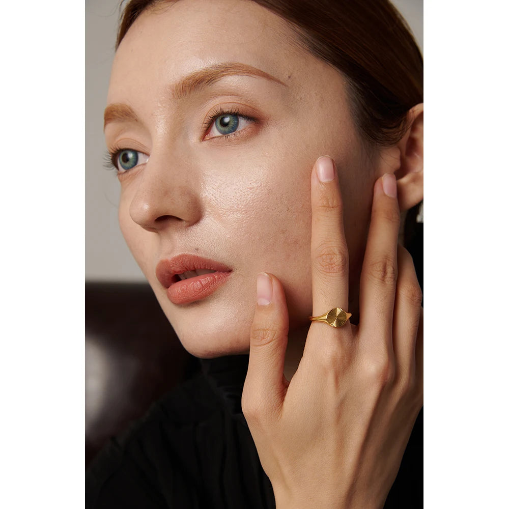 Sculptural Geometric Ring | Gold-Tone