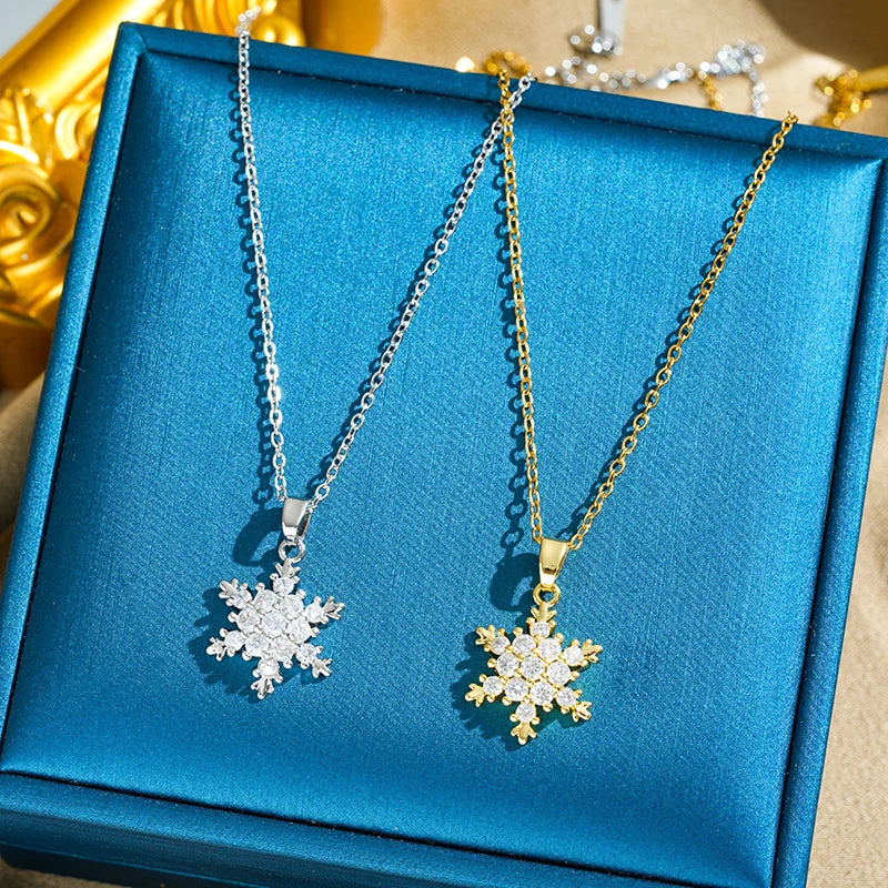 Sparkling Snowflake Christmas Pendant Necklace