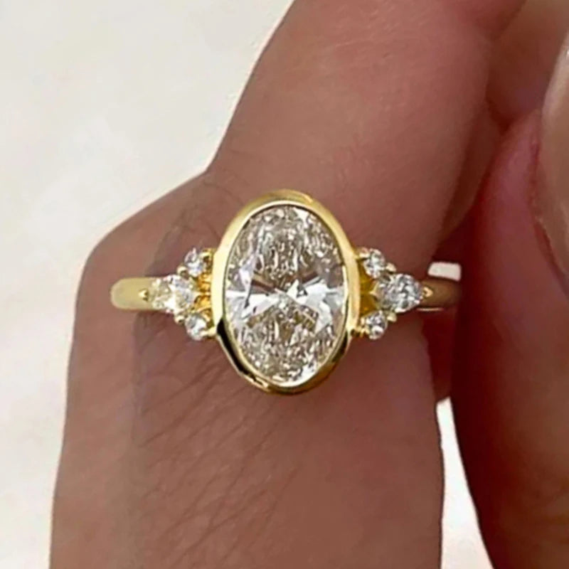 Oval Cubic Zirconia Ring | Gold-Tone