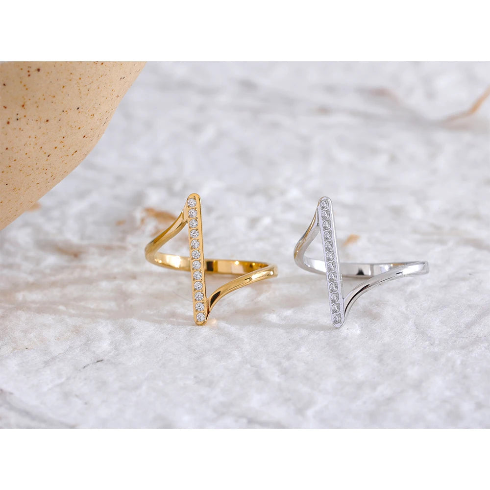 Twisted Zirconia Ring | Gold & Silver-Tone