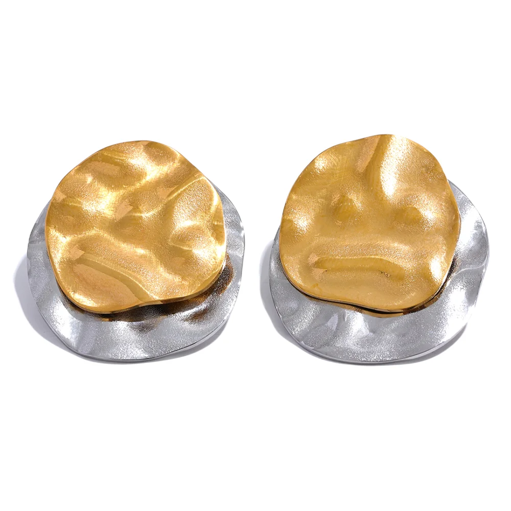Two-Tone Round Geometric Stud Earrings | Modern Chic