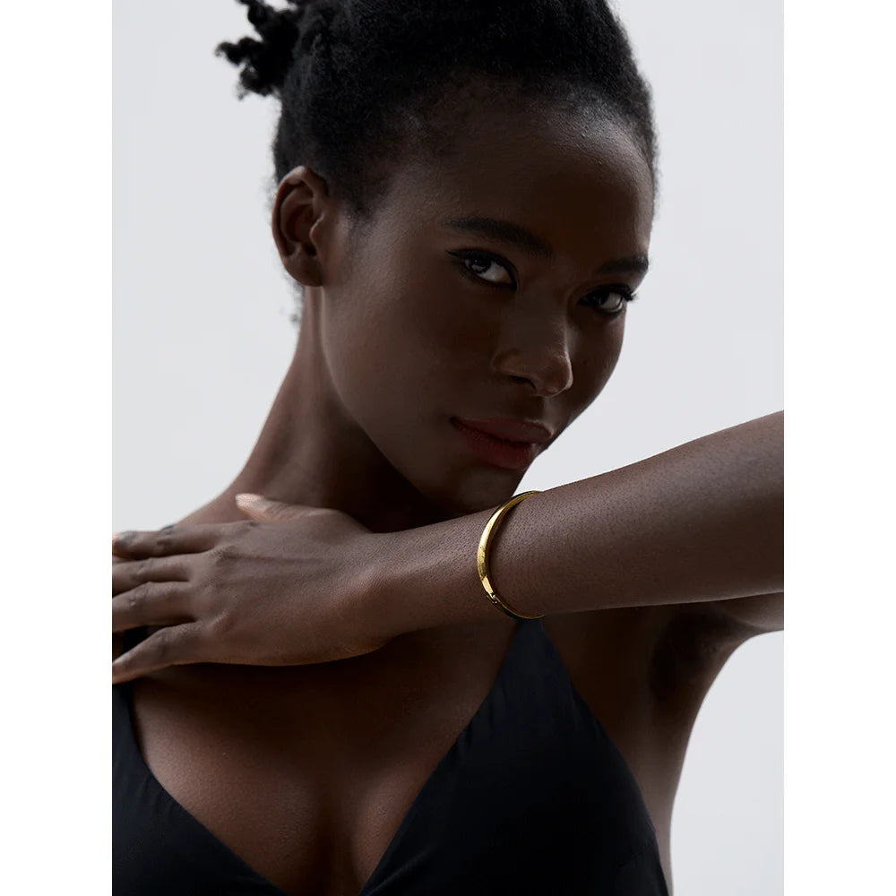 Smooth Rounded Stainless Steel Bangle | Gold & Silver-Tone