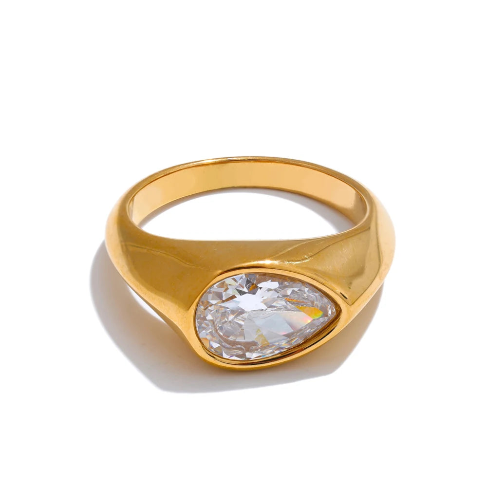 Teardrop Zirconia Statement Ring | Gold-Tone