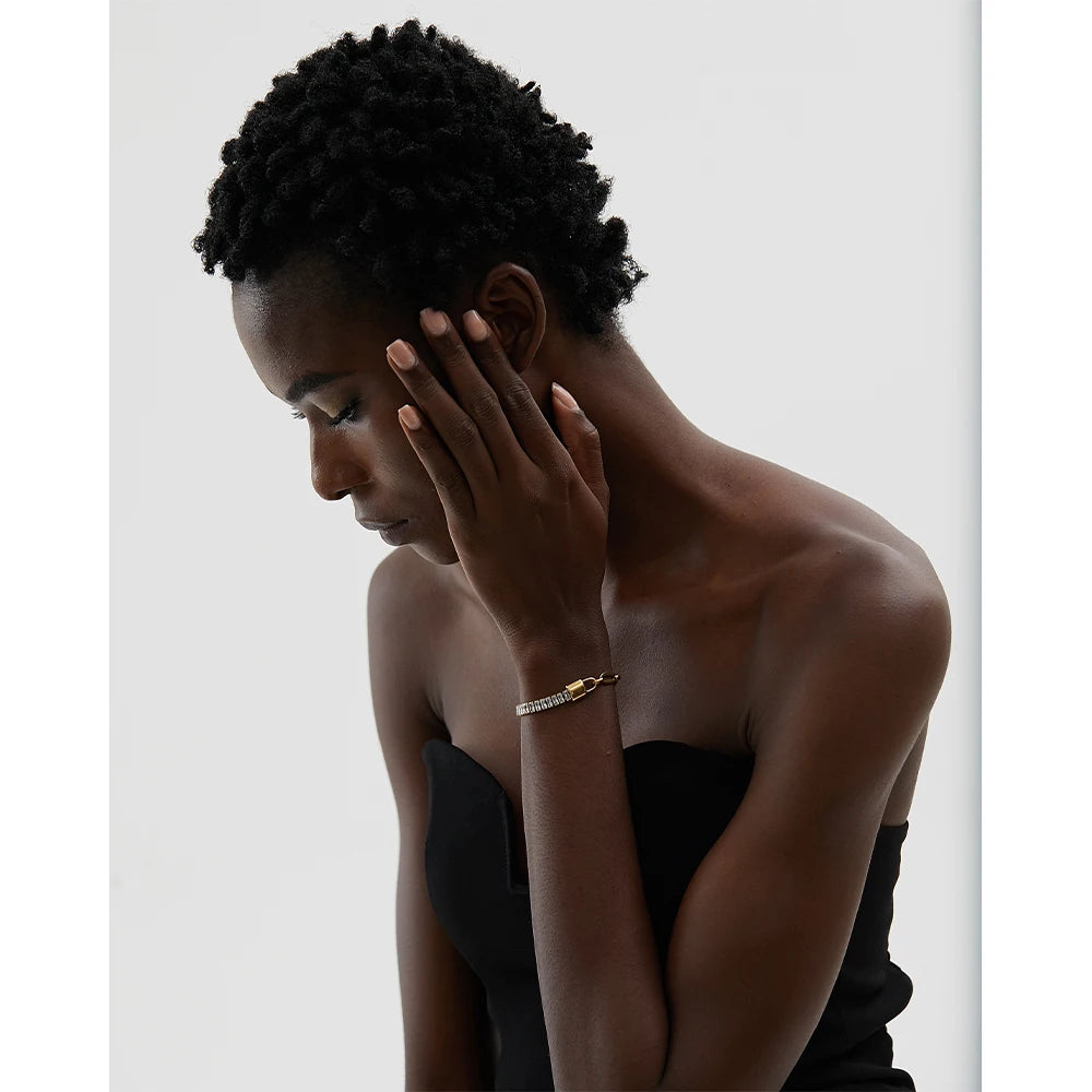 Zirconia Lock Chain Bracelet | Gold-Tone