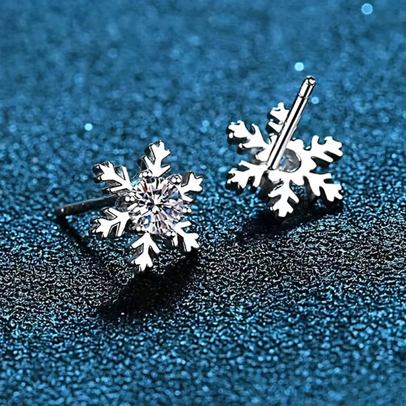 Delicate Snowflake Cubic Zirconia Stud Earrings
