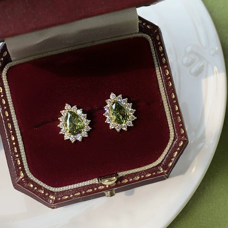 Pear-Cut Cubic Zirconia Stud Earrings | Gold-Tone